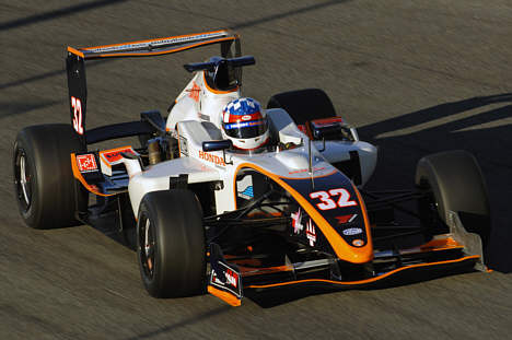 Formula Master klassen kan blive den nye GP3 serie, ihvertfald hvis det står til Bernie Ecclestone